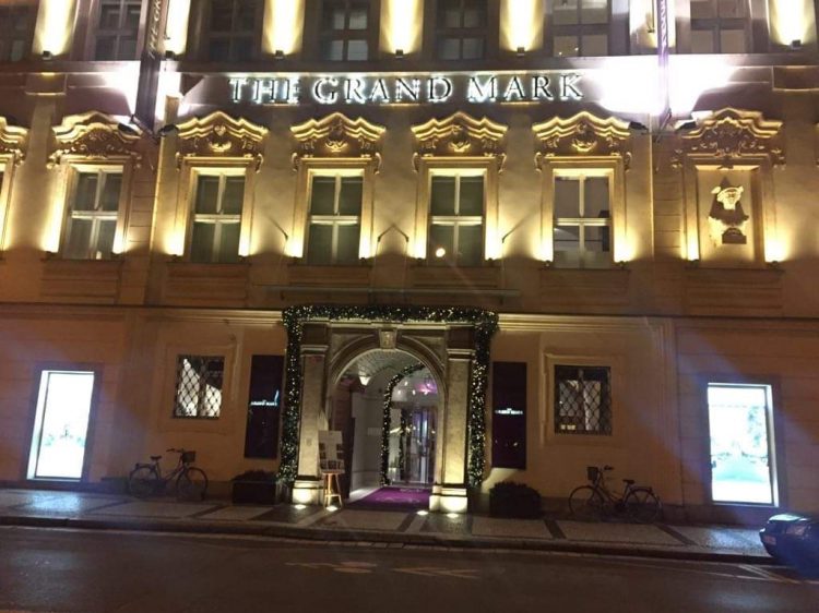 Praxe v hotelu The Grand Mark Prague